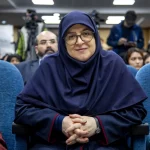 شباهت‌های سخنگوی دولت با عزت خانم؛ پرزنت پتو در حد سکه