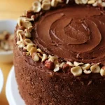 طرز تهیه کیک گلکسی؛ کیک شکلاتی کافی شاپی