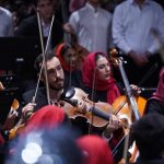 ارکستر سمفونی جوانان، پل هنری میان نسل‌ها
